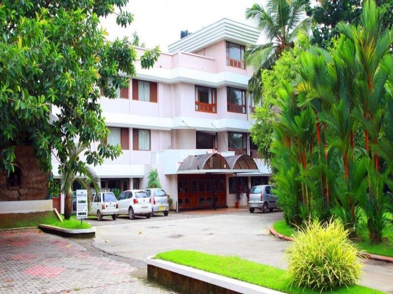 Hotel Highway Garden Kochi Eksteriør bilde
